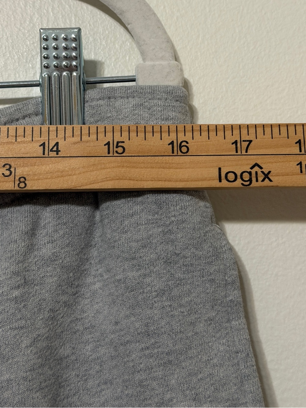 Aritzia Cozy Sweatfleece Mega Fit Straight Leg Sweatpant in Grey Size Large - Picture 7 of 8